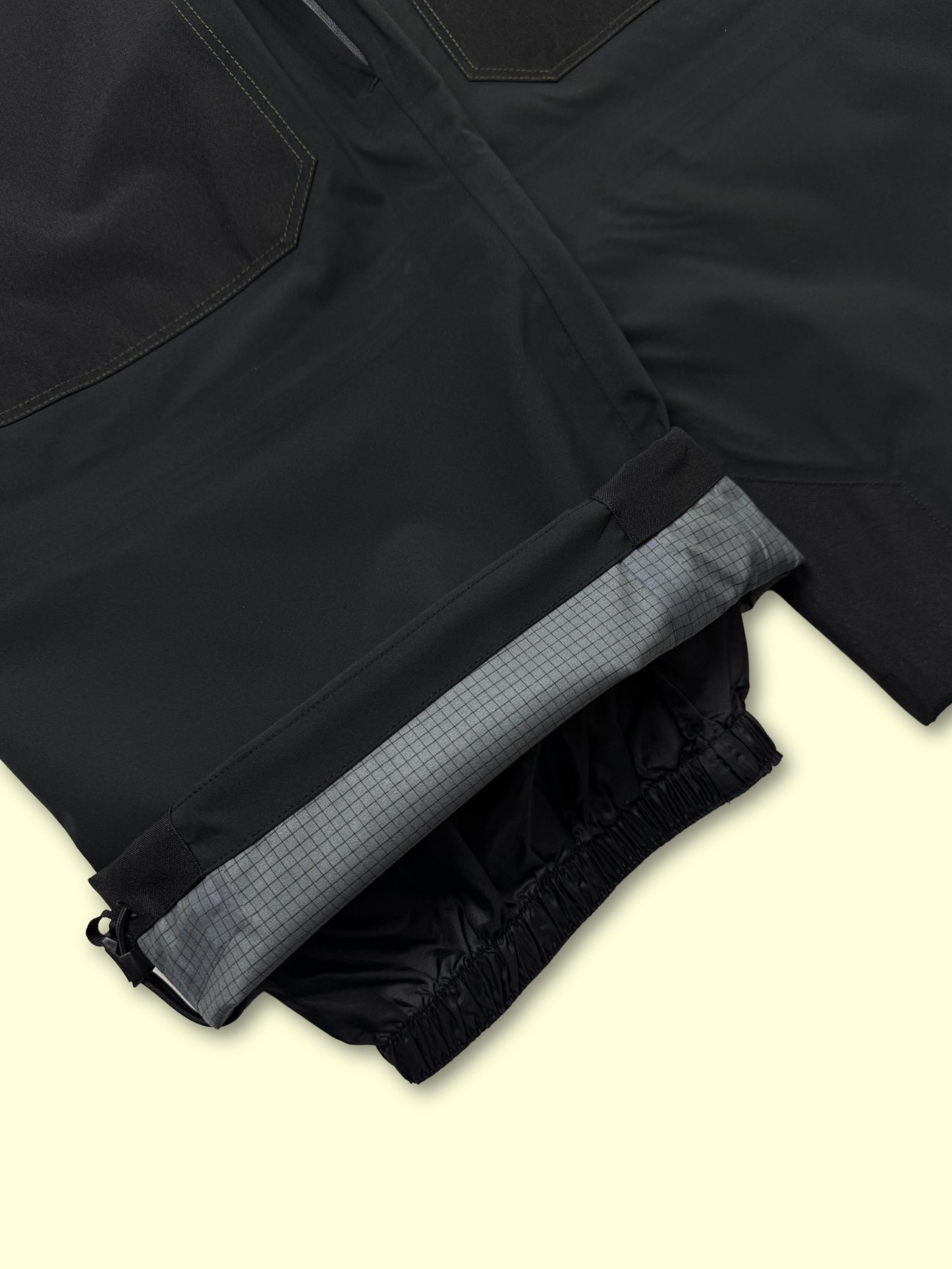 Day Job Shell Pants (Obsidian)