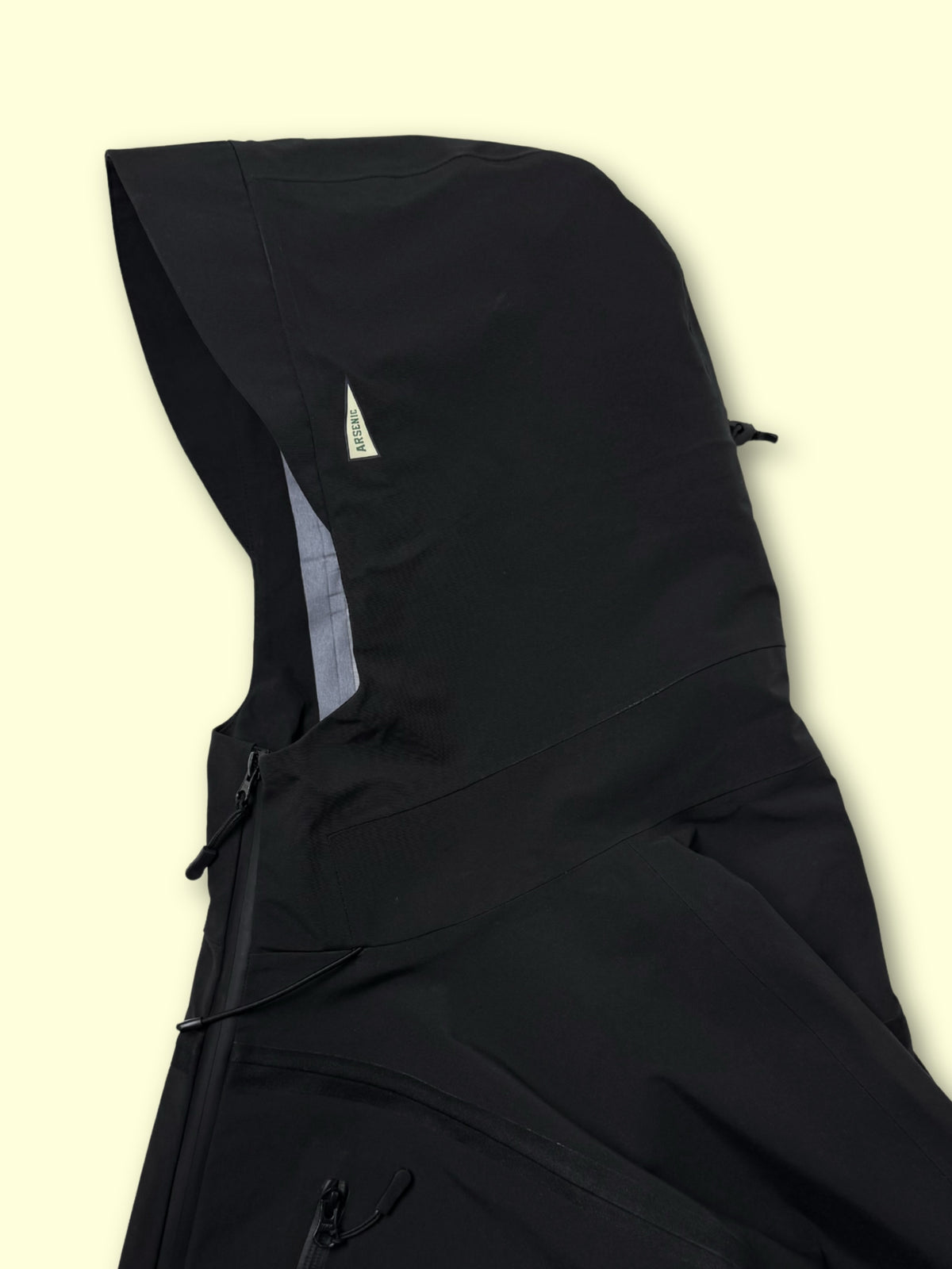 XT 3L Jacket (Black)