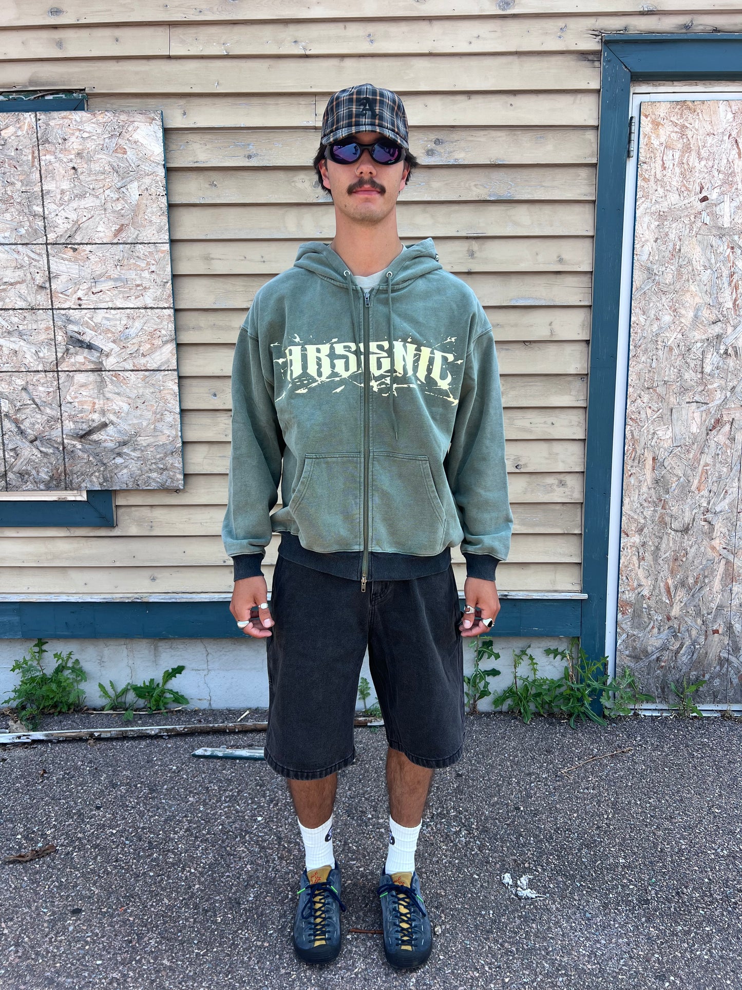 "Shattered" Zippered Sweatshirt (Washed Pine)