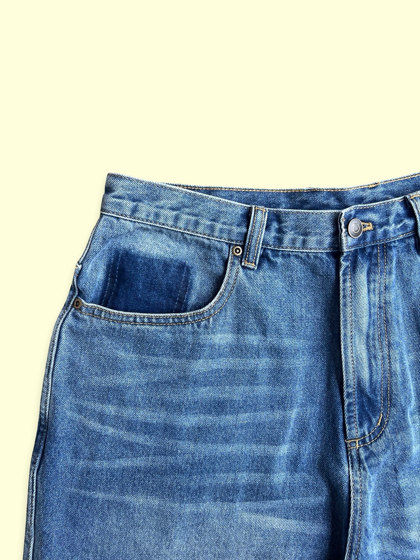 Loose Change Denim Shorts (Faded Blue)