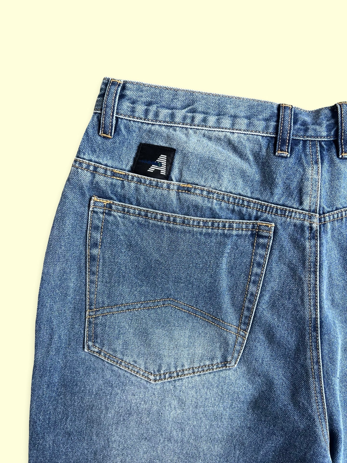 Loose Change Denim Shorts (Faded Blue)