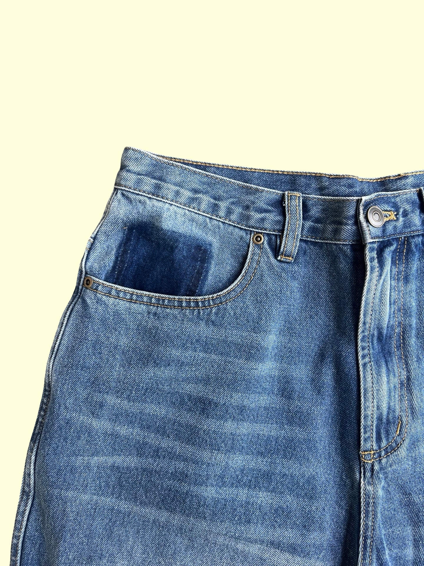 Loose Change Denim Shorts (Faded Blue)