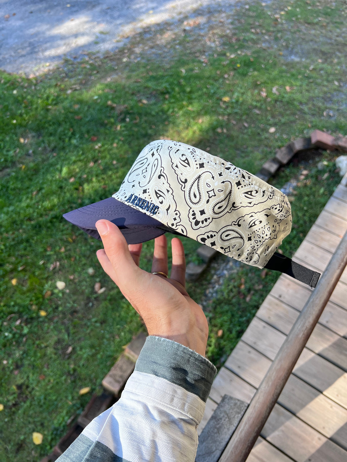 Coronel Cap (Bone/Navy)